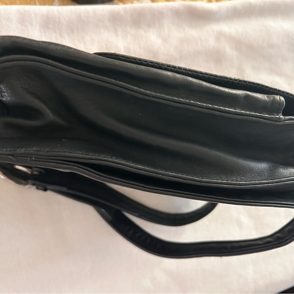 Vintage Fossil Black Soft Pebbled Leather Crossbody Bag - Picture 10 of 11